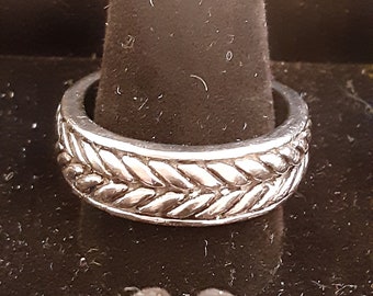 Geflochtene Muster Silber Farbe Statement Ring aus Edelstahl, Größe 10-3/4