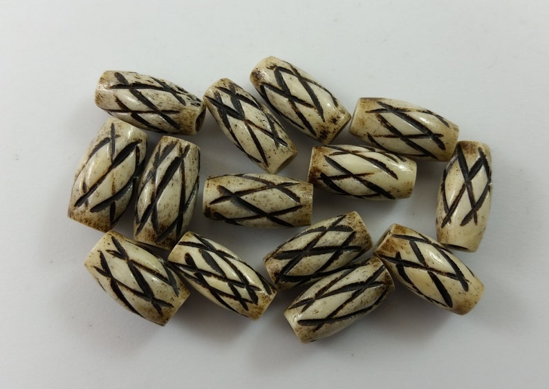 B6 Vintage Tribal Chinese Hand Carved Cattle Bone RoundBall Beads Lot x8 ct