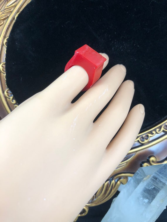 Chunky Uncarved RED Bakelite Stock Ring,  Ring Si… - image 3