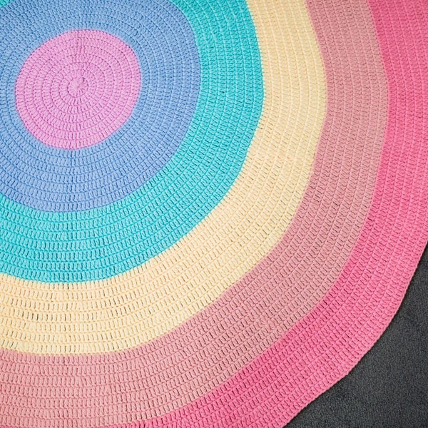 All things Rainbow are perfect to brighten up any Nursery, kids bedroom or play area. Shop rugs, baskets + cushions!