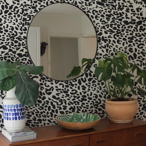 Grey Leopard Skin Wallpaper