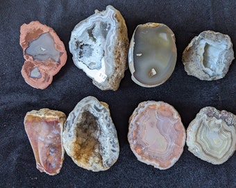 Lot 2 - Miscellaneous Polished Agates and Nodules