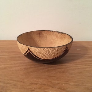 Unique Gourd Bowl, Small Natural Bowl, Decorative Scalloped Bowl, Handcrafted Gourd Bowl, Carved Gourd Bowl, Handmade Gourd Bowl, Real Gourd