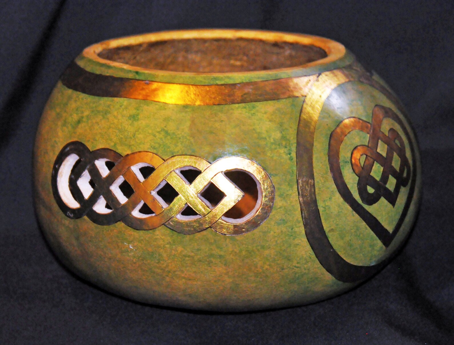 Celtic Design, Celtic Bowl, Celtic Knot, Celtic Heart, Celtic Knot on