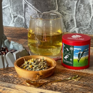 Calm || Chamomile Lemon Mint Herbal Tea || Fantasy Loose Leaf Tea Blends || The Adventurer&#39;s Journey