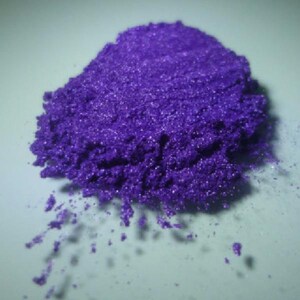 Iridescent Violet Pearlescent Pigment