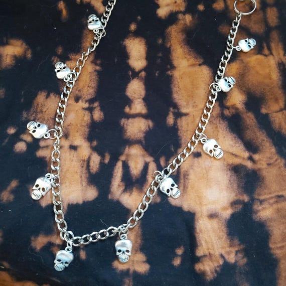 Handmade Silver Skull Charm Belt Chain: Gothic Punk Fashion