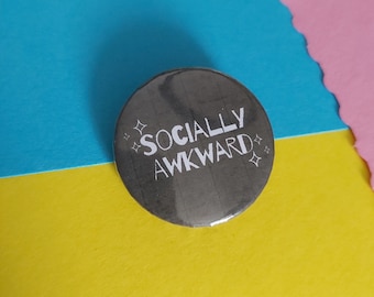 Insignia de incomodidad social - Accesorio para ansiedad hecho a mano (32 mm)