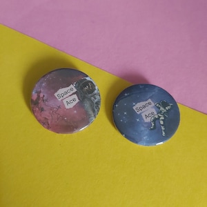 Space Ace Asexual Astronaut Galaxy pink/ purple LGBTQIA+ 32mm button badge pin Cute Activism Activist Pride Queer Joy galaxy stars cosmic