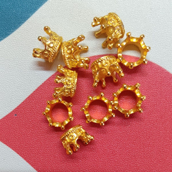 10 Tiny Gold Crowns - Dollhouse - Crafts - Mini Gardens - Spacer Beads #110