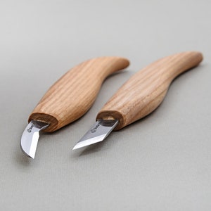 Chip Carving Knives Set Wood Carving Tools Set Kit Woodcarving Knife Set of 2 Chip Carving Knives Detail Knife Skew Knife BeaverCraft S04old image 2