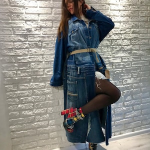 abrigo reciclado abrigo de mujer abrigo vaquero recucled upcycled hippie jeans abrigo de mezclilla de diseño abrigo grunge pop Denim Crazy Patchwork Jacket
