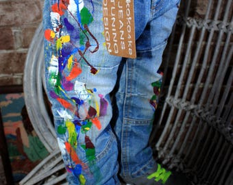 Splatter distress shorts Splatter jeans Jeans for Babies Toddlers Unique kids gifts Trendy kids clothing Paint splatter jeans Spray paint
