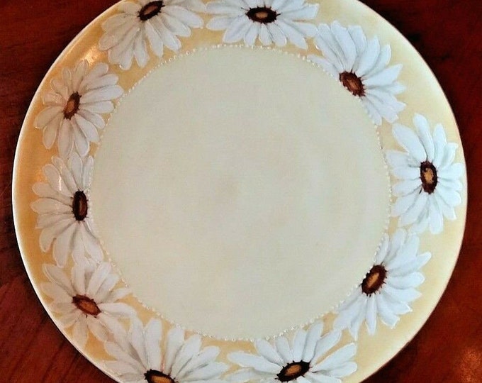 Antique Hand Painted Porcelain Cabinet Plate Daisy Daisies Signed and Dated 1913