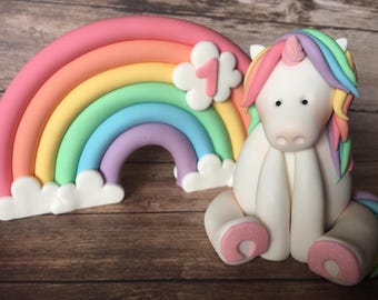 Adornos para tarta de unicornio y arcoíris en 3D de fondant. Ideales para cualquier fiesta.