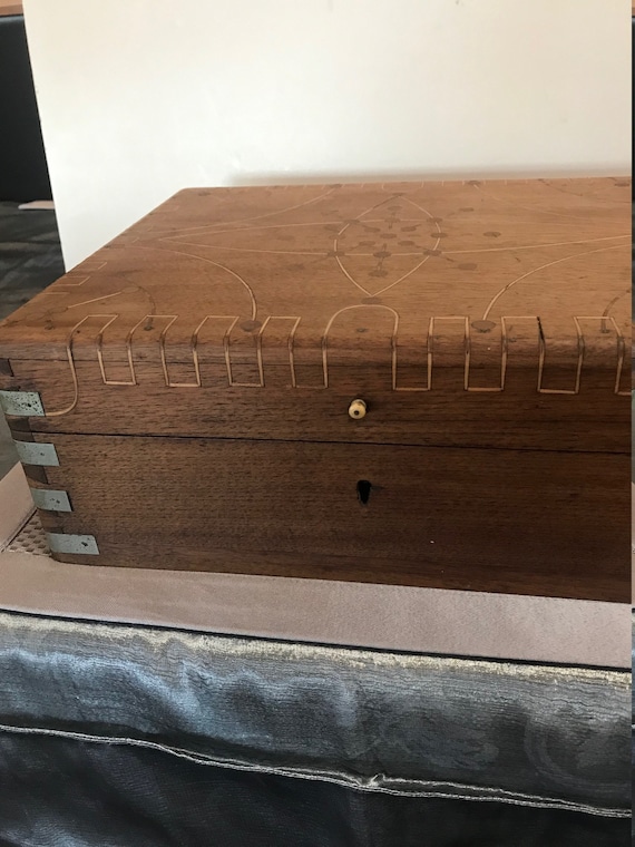 Antique sewing box from about 1850