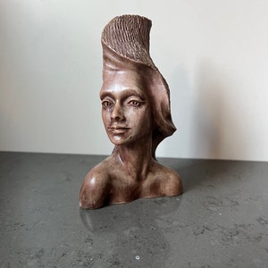 Vintage Hawaiian  bust