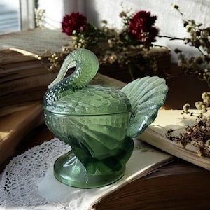 prato vintage Green Turkey com tampa