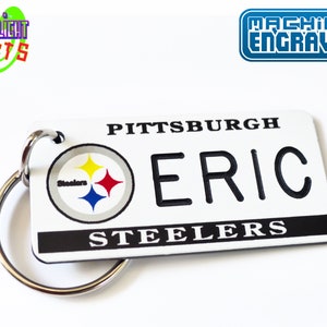 Personalized Pittsburgh Steelers Keychain Tag - Engraved Retro Key Tag - Fan Name Souvenir-Coach Gift - Licensed NFL Key Ring