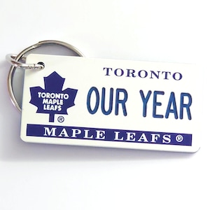 Personalized Maple Leafs Key Tag - Bag Charm - Custom Engraved keychain - Hockey Bag Name Tags - Coach Keys Gift - Licensed NHL Key Ring