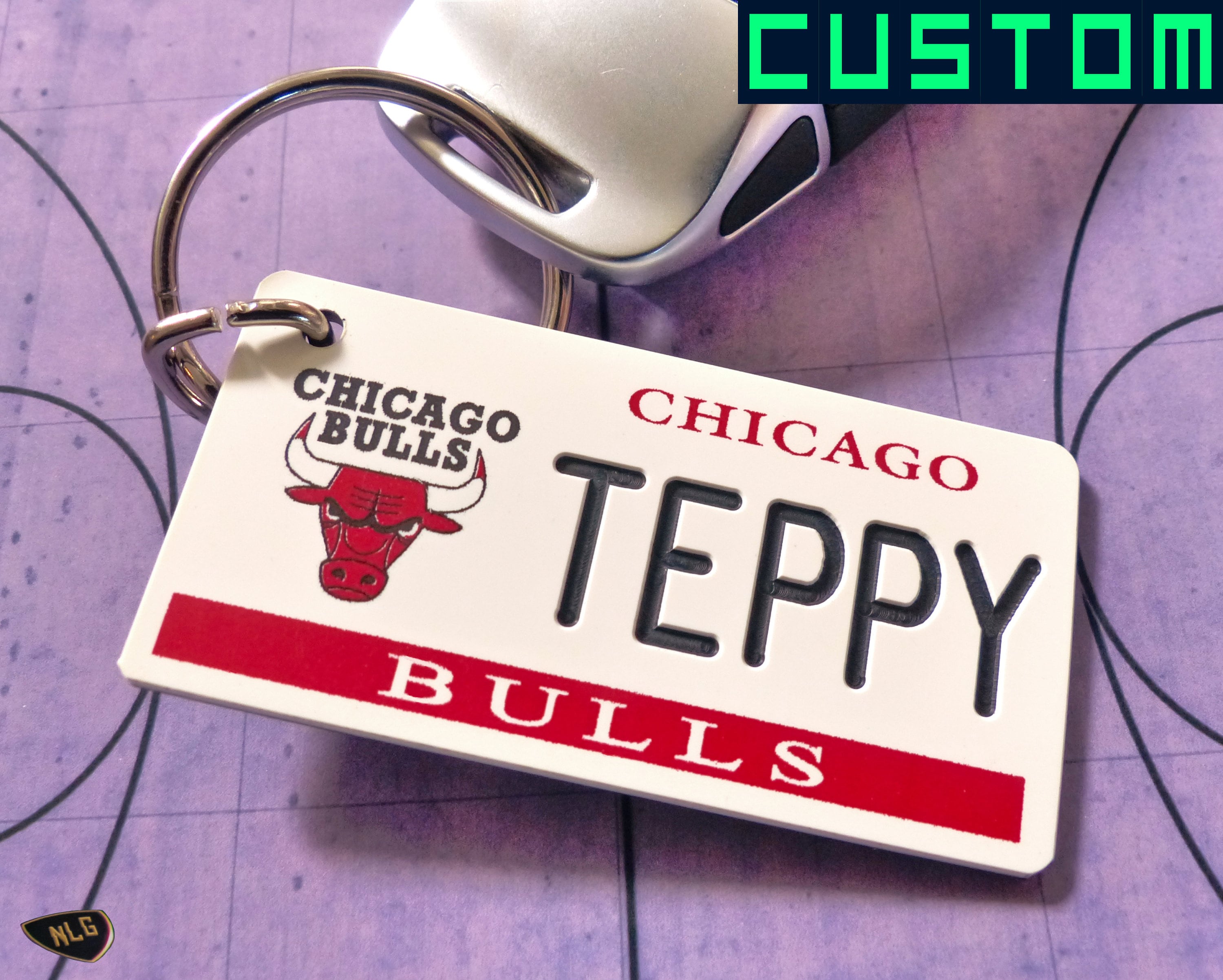 Personalized Chicago Bulls Keychain - Custom Engraved Key Tag - Fan ...
