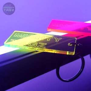 パーソナライズされたネオンキーチェーンタグ - バッグチャーム - カスタム刻印 - バックパックネームタグ ID ラゲッジ - 簡単に見つけられる - ジッパープル - グリーン ピンク オレンジ