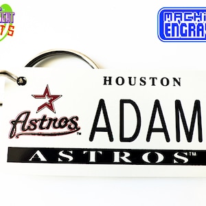 Personalized Houston Astros Keychain Tag - Retro Key Tag - Custom Engraved - Fan Name Souvenir - Baseball Coach Gift - Licensed MLB Key Ring
