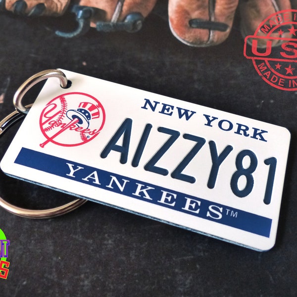 Personalized NY Yankees Keychain - Custom Engraved Key Tag - Baseball Fan Coach Name Gift - New Car Keys Fob Label - Licensed MLB Key Ring