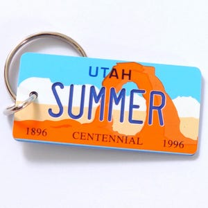 Personalized Utah Arches State Key Tag - Bag Charm Tag - Custom Engraved Keychain - Travel Vacation Momento Roadtrip Souvenir Key Ring