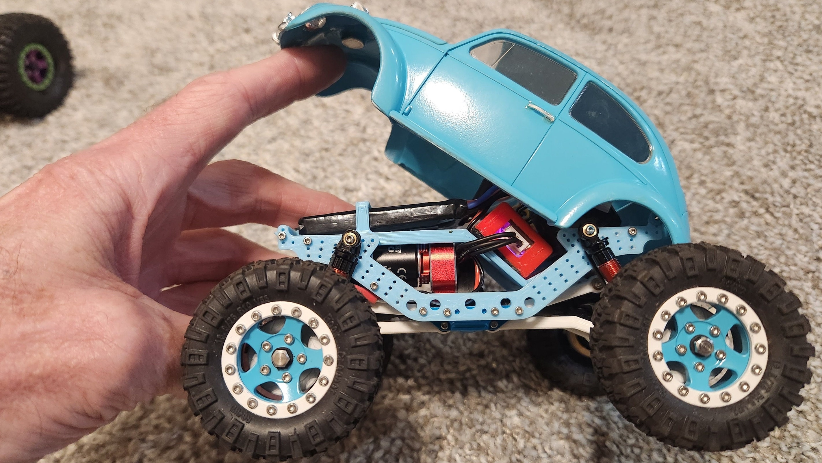 アキシャルscx24 1/24 SCX24 Base Camp 4X4 RTR Brushed Rock Crawler (Battery