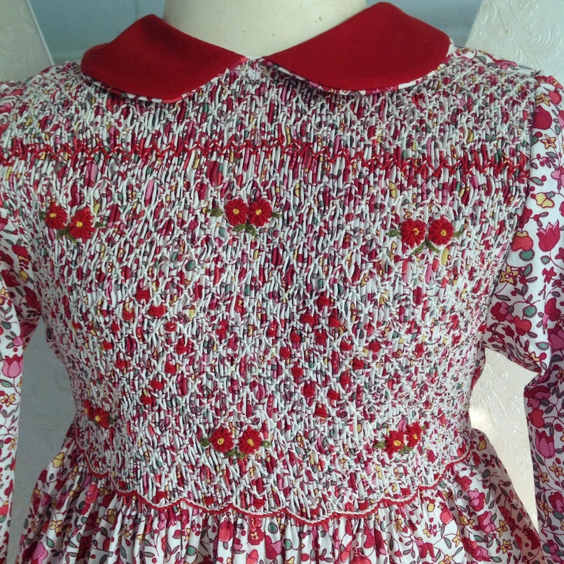 Vestito ai fiori rossi smocked dress
