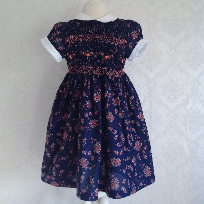 2 equal Dresses 1 for doll and 1 for girl