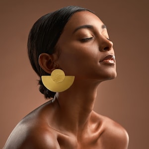 Statement earrings Half moon earrings Brass half hoops Wedding brass earrings Half circle post hoops Chunky earrings Geometric earrings
