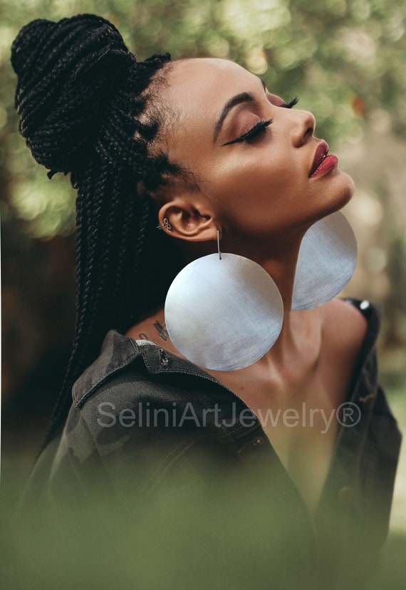 Huge silver earrings discount