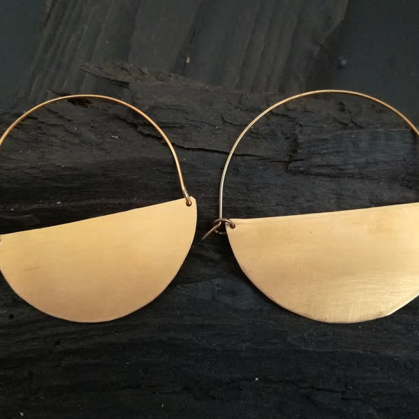 Übergroße Messing Creolen, Halbkreis, Geometrisch Boho