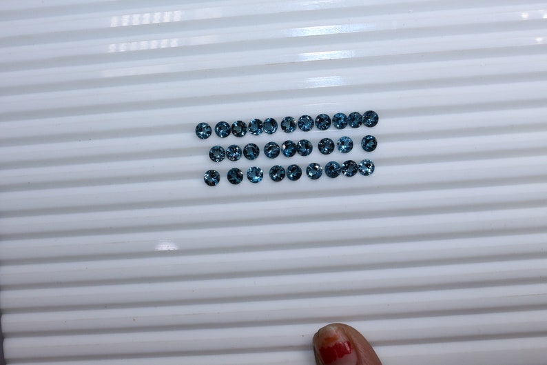 Natural London Blue Topaz Round Cut Gemstone Wholesale Calibrated Size 3mm To 8mm Blue Topaz Round VS Clarity Loose Gemstone