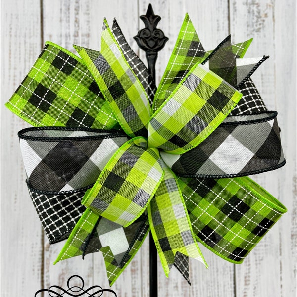 St. Patrick's Day wreath bow, St. Patrick's Day decor, spring wreath bow, green and black bow, bow for wreath, lantern bow, spring decor