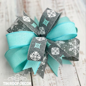 Winter wreath bow, winter lantern bow, bow for wreath, winter door hanger bow, wreath bows, gray winter bow, snowflakes, turquoise bow