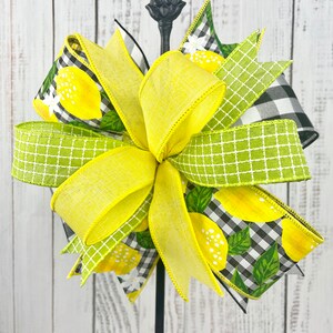 Lemon wreath bow, lemon decor, summer door hanger bow, wreath embellishment, wreath attachment, lantern bow, summer home decor, tiered tray image 5