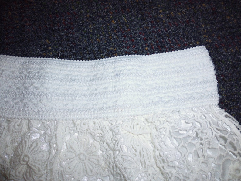 Crotchet shorts Cotton crotchet shorts with satin lining image 2