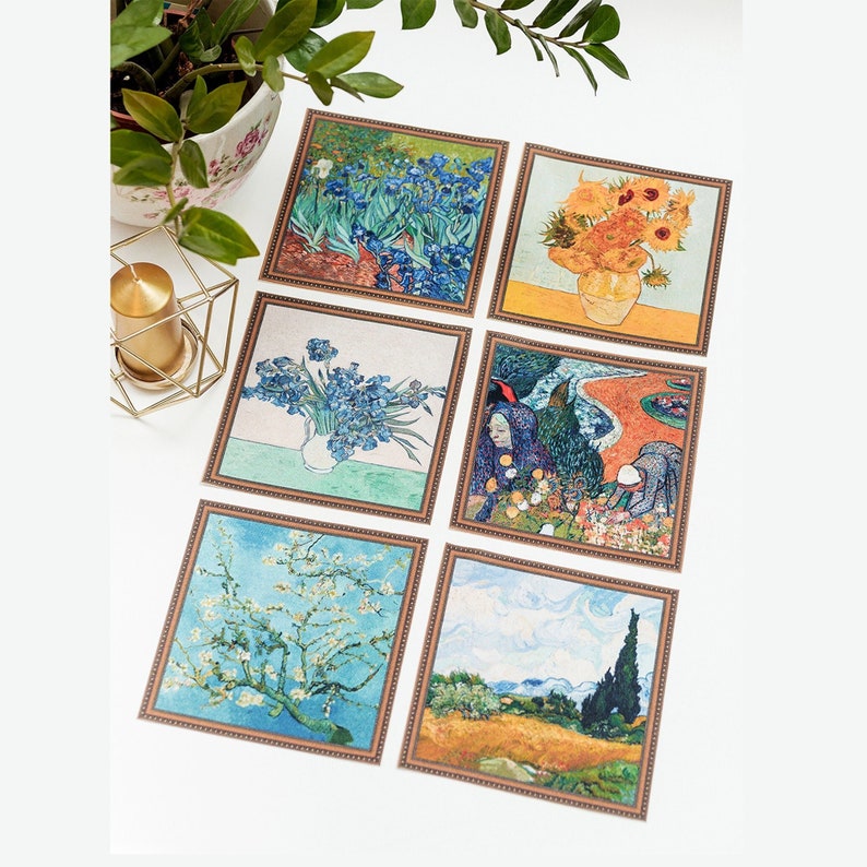 Puede incluir: Conjunto de seis impresiones enmarcadas cuadradas que representan pinturas famosas de Vincent van Gogh. Las impresiones representan girasoles, iris, flores de almendro, una noche estrellada y un campo de trigo.