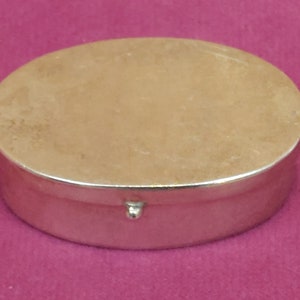 Solid Silver Pill or Snuff box Box