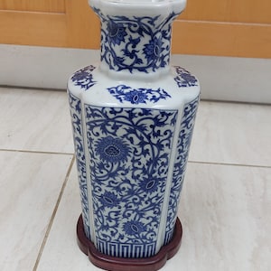 Chinese Porcelain Blue and White  Lotus and Chrysanthemum vase