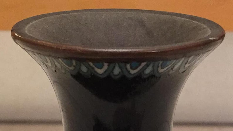 A pair of Japanese meiji period cloisonne vases