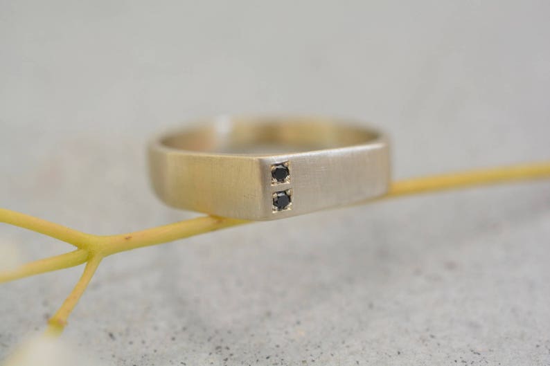 Circle Sterling Silver Ring with Black Diamonds plated in 18K Gold (No 53)