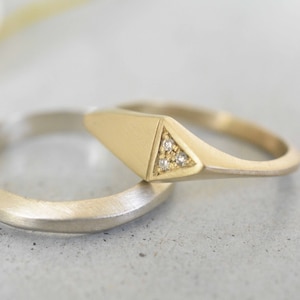 14K Gold and Diamonds Triangle Ring image 4