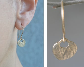 Bride earrings, dangle earrings, solid 14k gold earrings, 14k gold earrings, Solid gold earrings, hammered gold earrings, Elegant earrings
