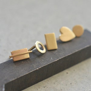 Single 14k Gold Stud Earrings, 14k tiny gold stud earrings, solid gold stud earrings, 1 unit , dainty studs, stud earrings, Single stud gold