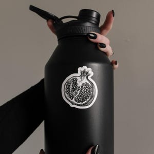 Pomegranate | vinyl sticker