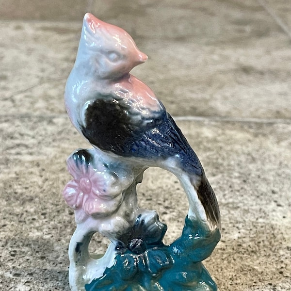 Vintage Bird Figurine, Old Bird Figurine, Small Bird Figure, Small Ceramic Bird, Vintage Bird Figure, Porcelain Bird, Bird Figurine